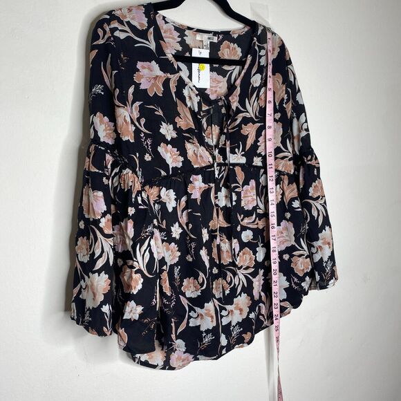 NWT Amuse Society Black Peach Pink Floral Long Bell Sleeve VNeck Boho Blouse SM - Picture 11 of 12